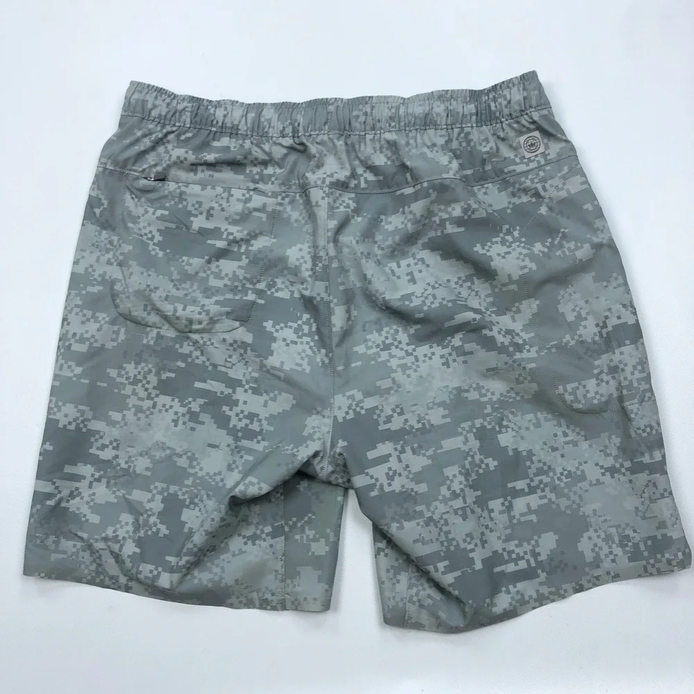 Peter Millar Crown Board Shorts Digital Camo Swim Trunks Grey Mens Large